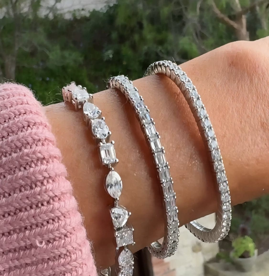 Bracelets 18K Gold Stretch & Stack Emerald Cut Diamond Tennis Bracelet, 8.0 Carats
