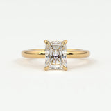 Rings 14K Yellow Gold / 7 Radiant Cut Diamond Solitaire Band