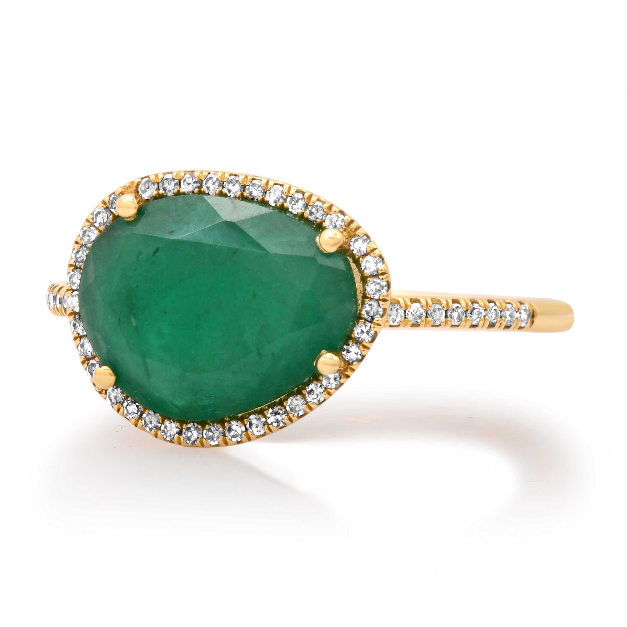 Rings Emerald and Diamond Ring