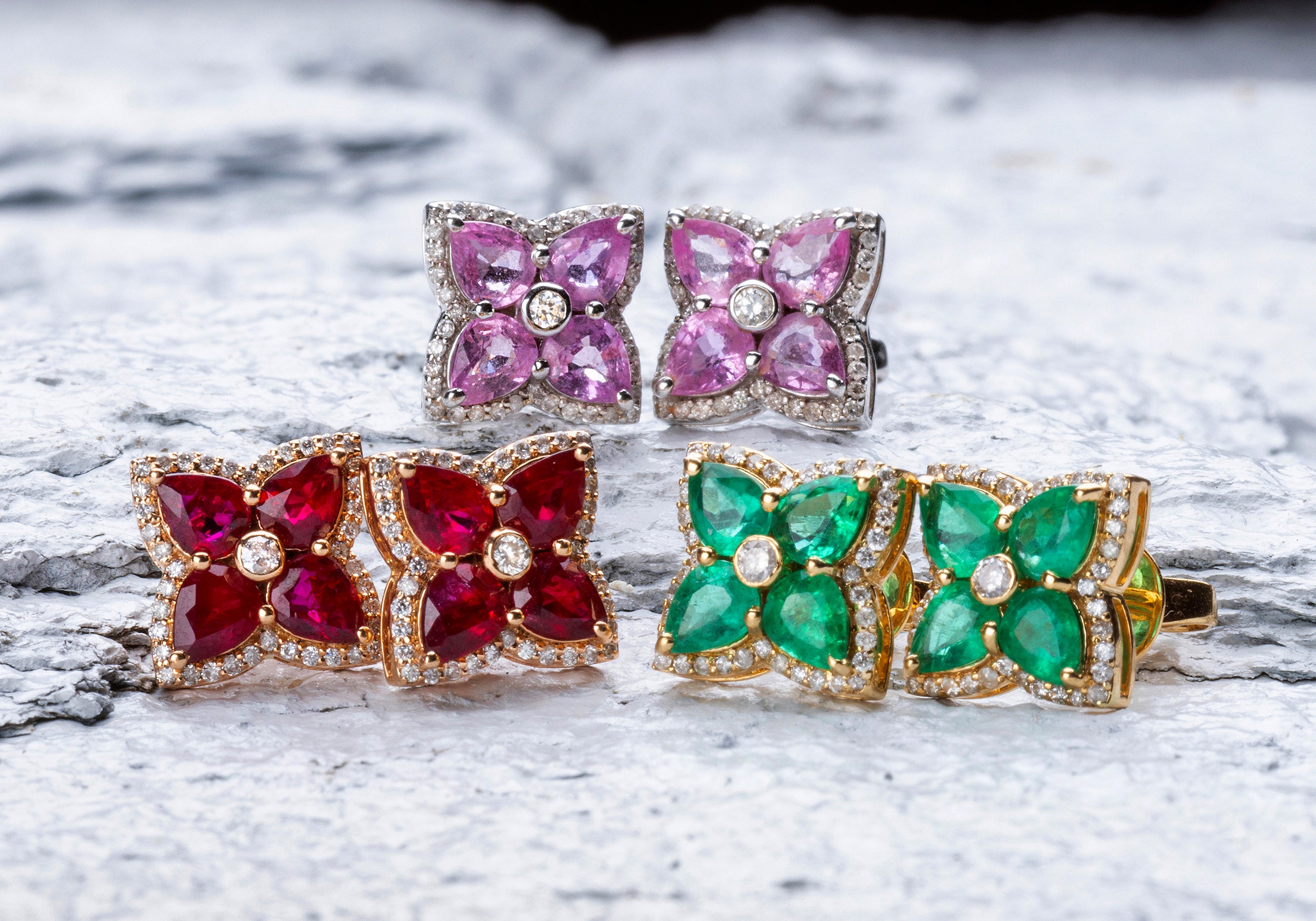Splash on the rubies and color, who is wearing what?