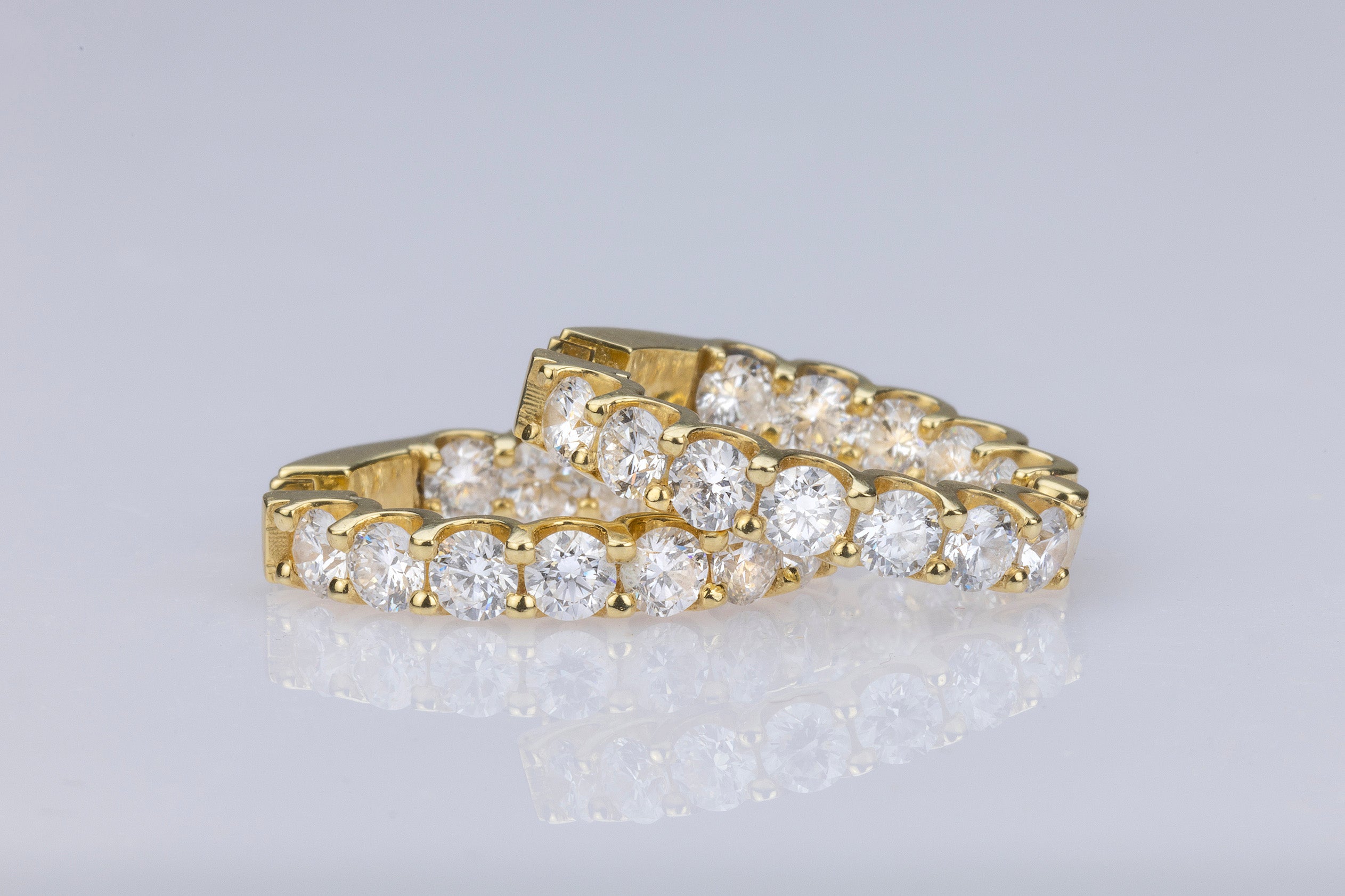 Why is Luxury Making the Move Toward Lab Diamonds