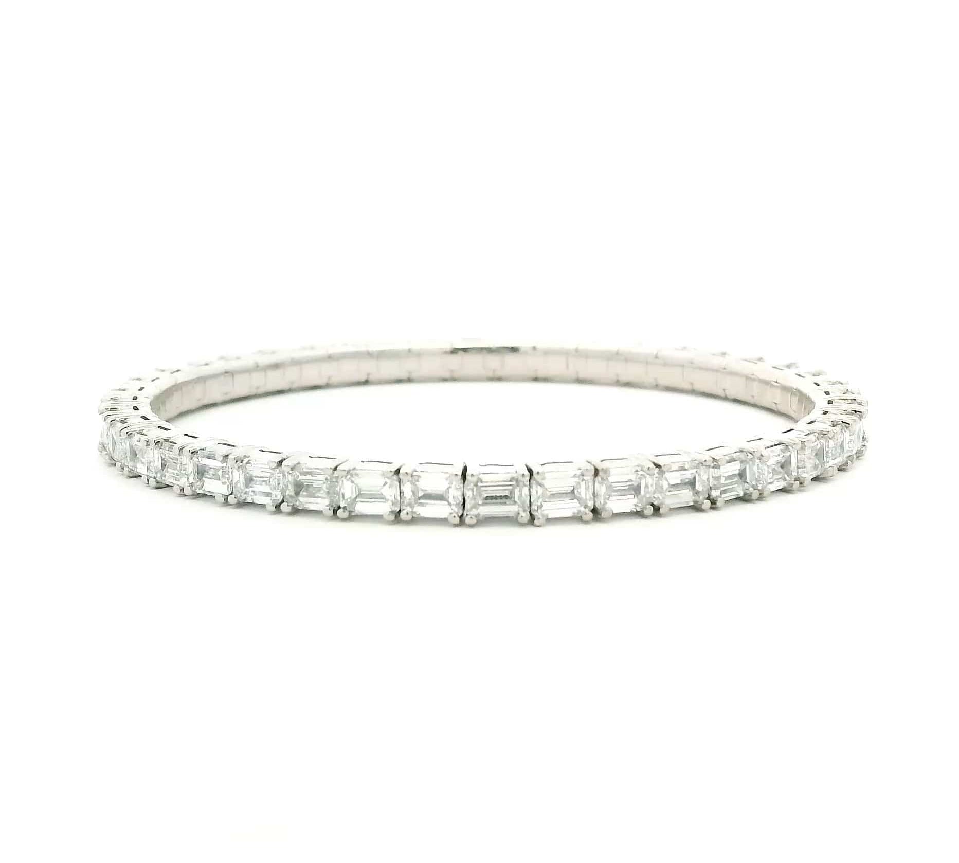 Bracelets 18K Gold East West Stretch Emerald Cut Diamond Tennis Bracelet, 8.0 Carats