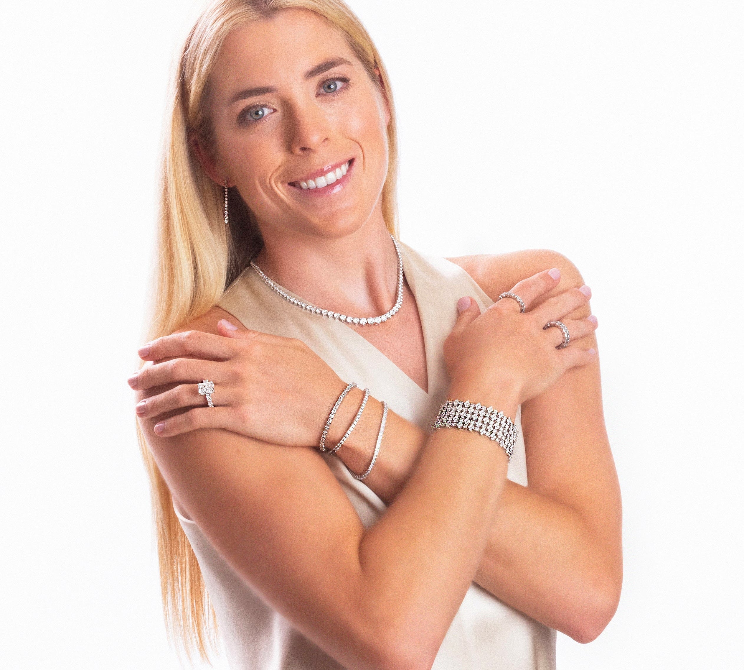 Bracelets 18K Gold Stretch Emerald Cut Diamond Tennis Bracelet, 8.0 Carats, Lab Grown
