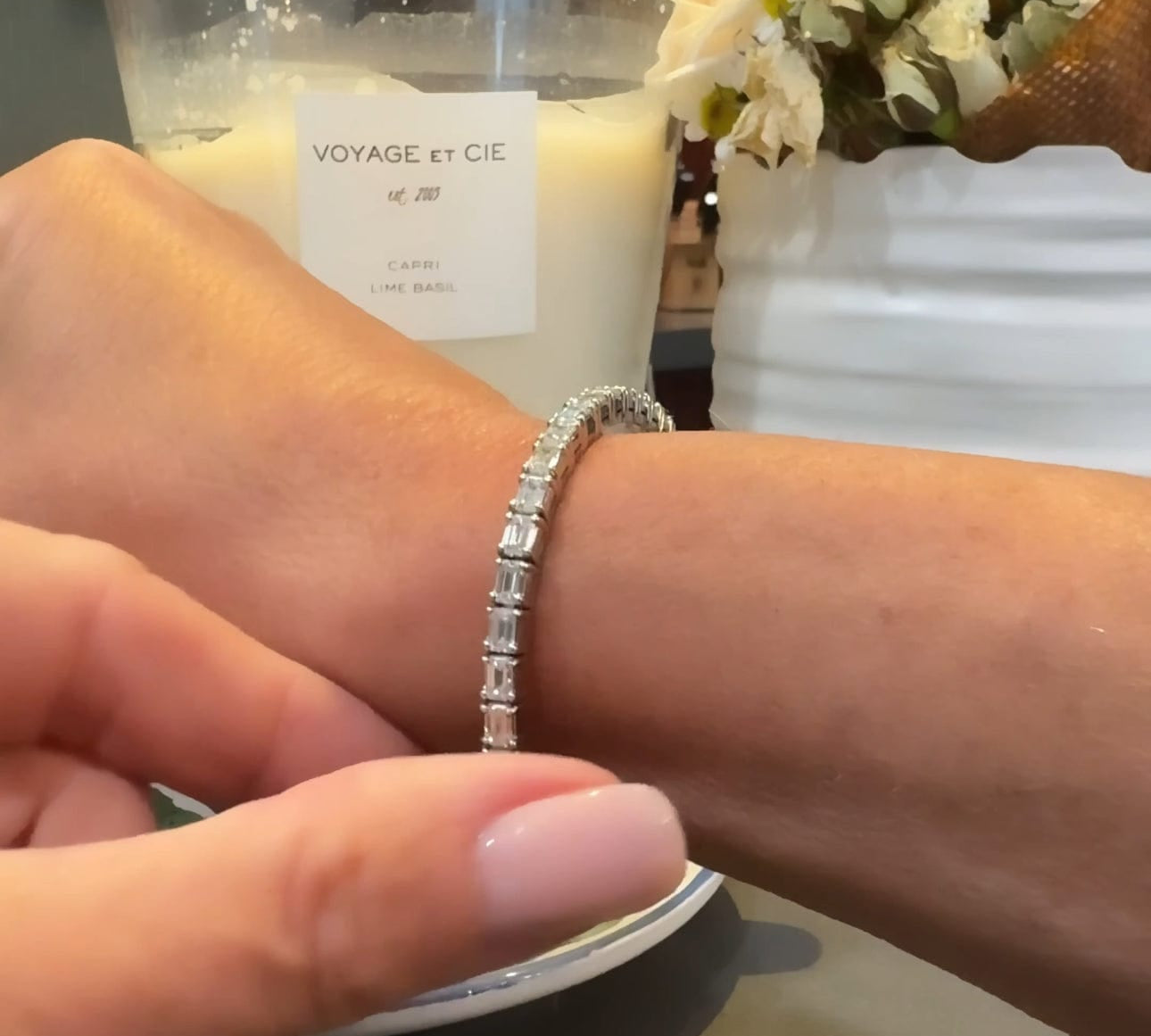 Bracelets 18K Gold Stretch & Stack Emerald Cut  Diamond Tennis Bracelet, 8.0 Carats