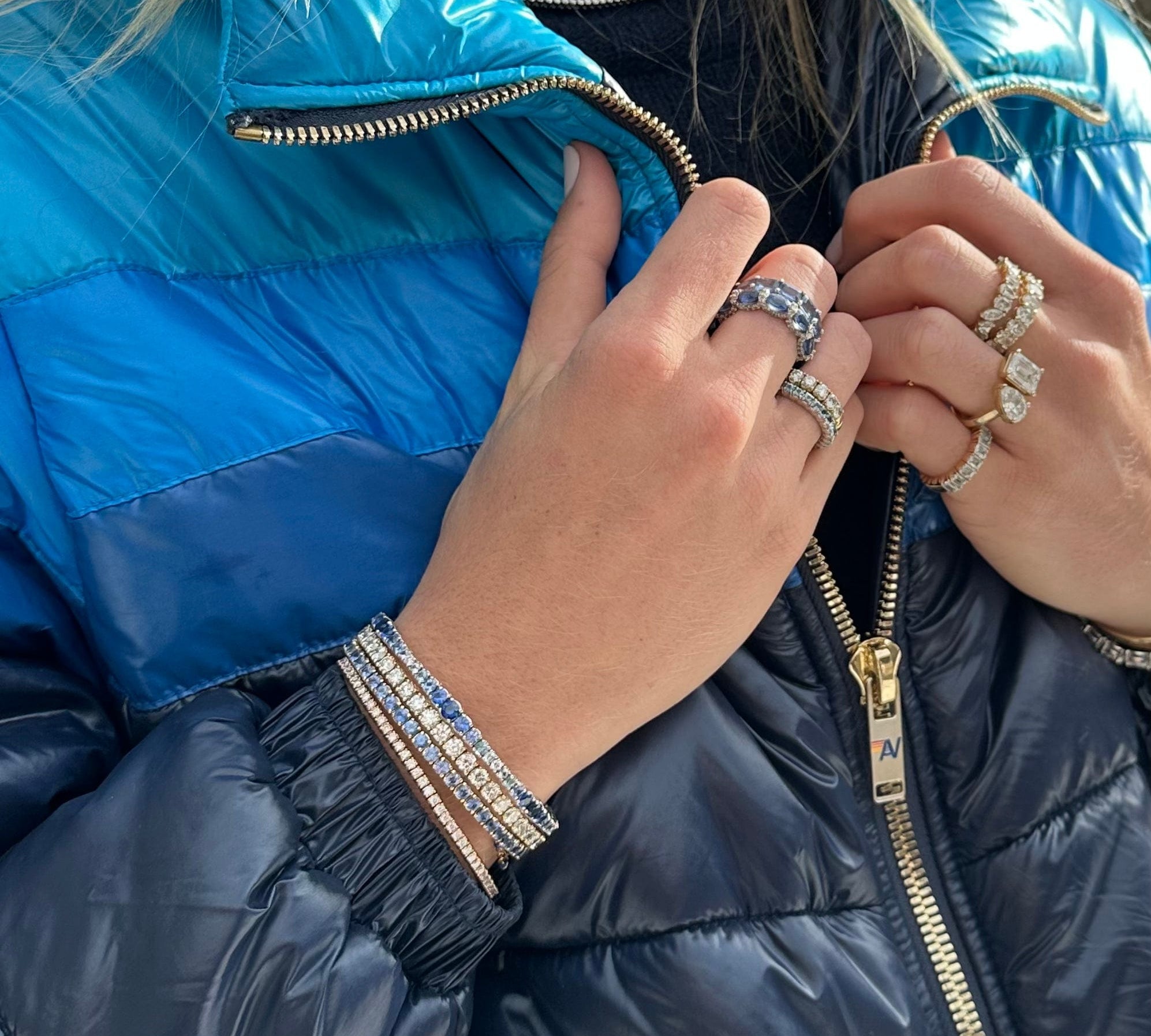 Bracelets 18K Gold Stretch & Stack Sky Blue Sapphire Tennis Bracelet, 8.55-18 Carats