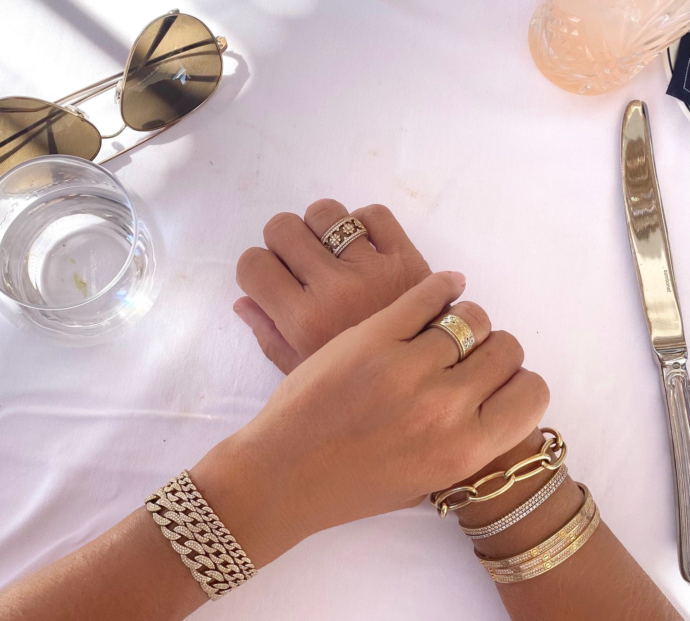 Bracelets Large 18K Gold Elongated Round Link Bracelet