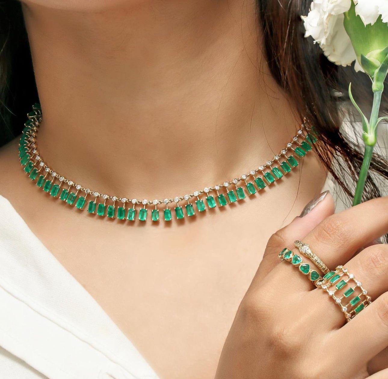 Necklace 14 & 18K Diamond & Emerald Dot-Dash Necklace, 5 x 3 mm (large)