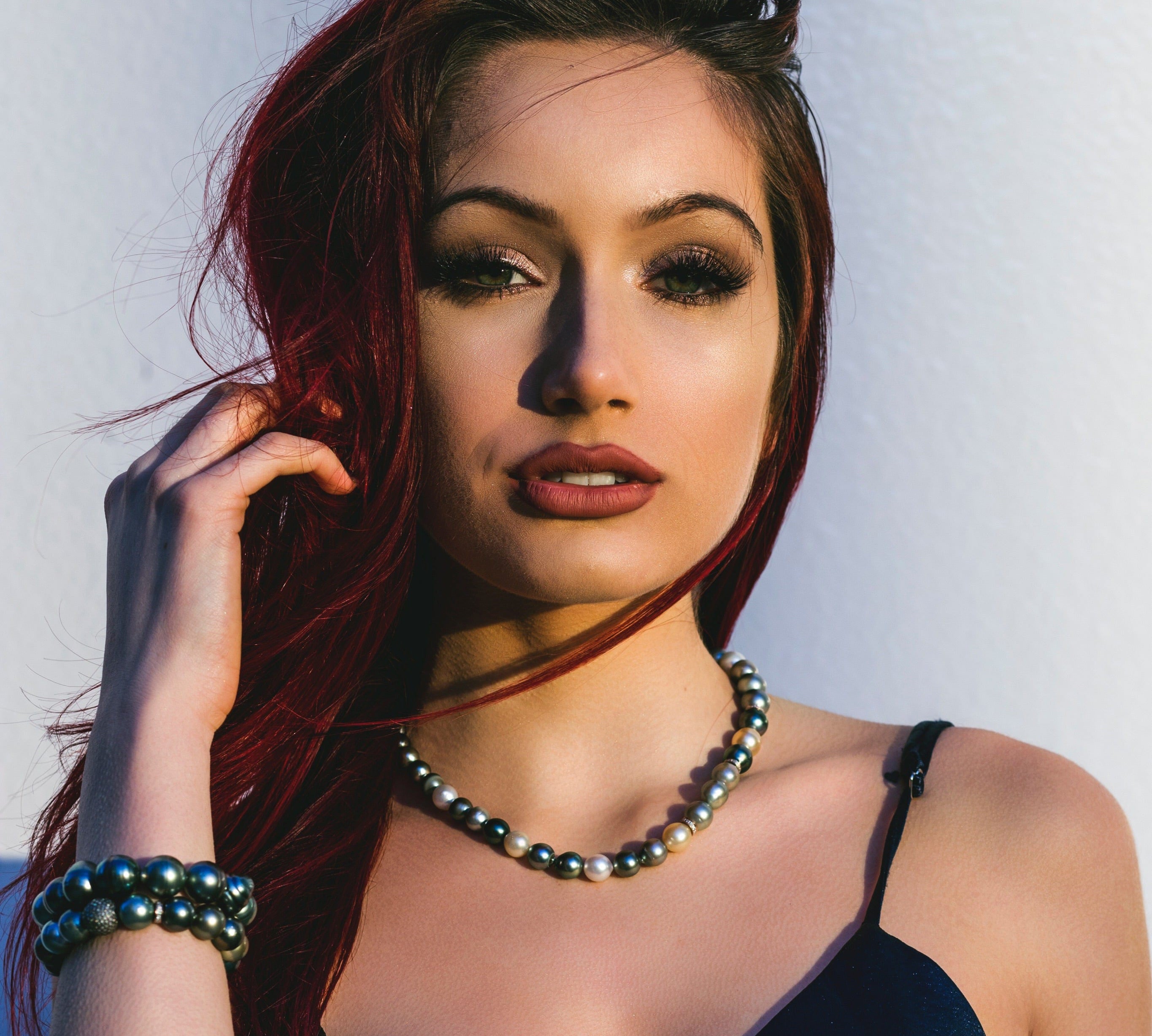 Necklaces Tahitian Pearl Necklace with Diamonds