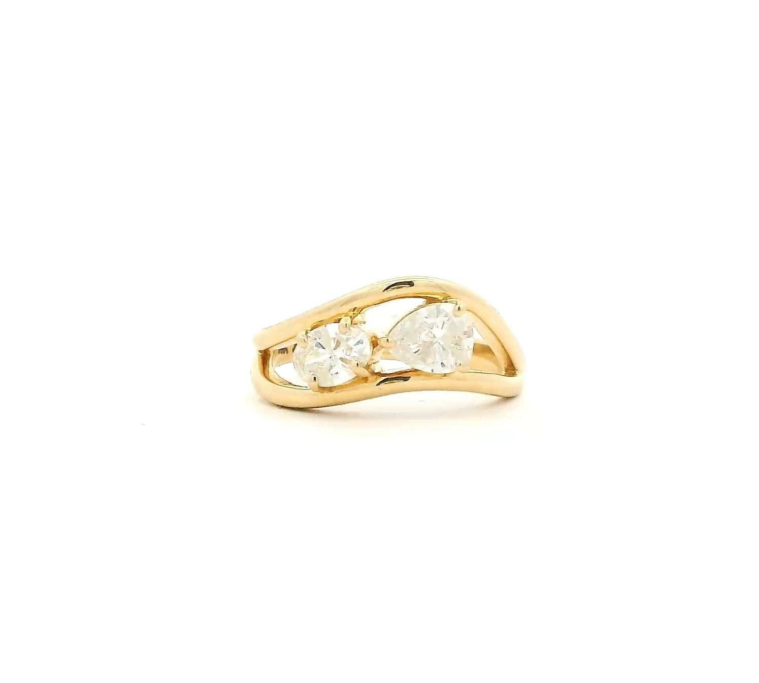 Rings 14K Gold Oval Pear Diamond Wave Ring
