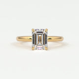 Rings 14K Yellow Gold / 7 Emerald Cut Diamond Solitaire Band