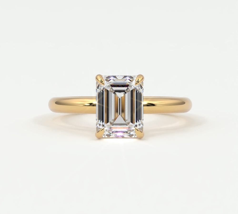 Rings 14K Yellow Gold / 7 Emerald Cut Diamond Solitaire Band