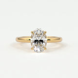 Rings 14K Yellow Gold / 7 Oval Cut Diamond Solitaire Band