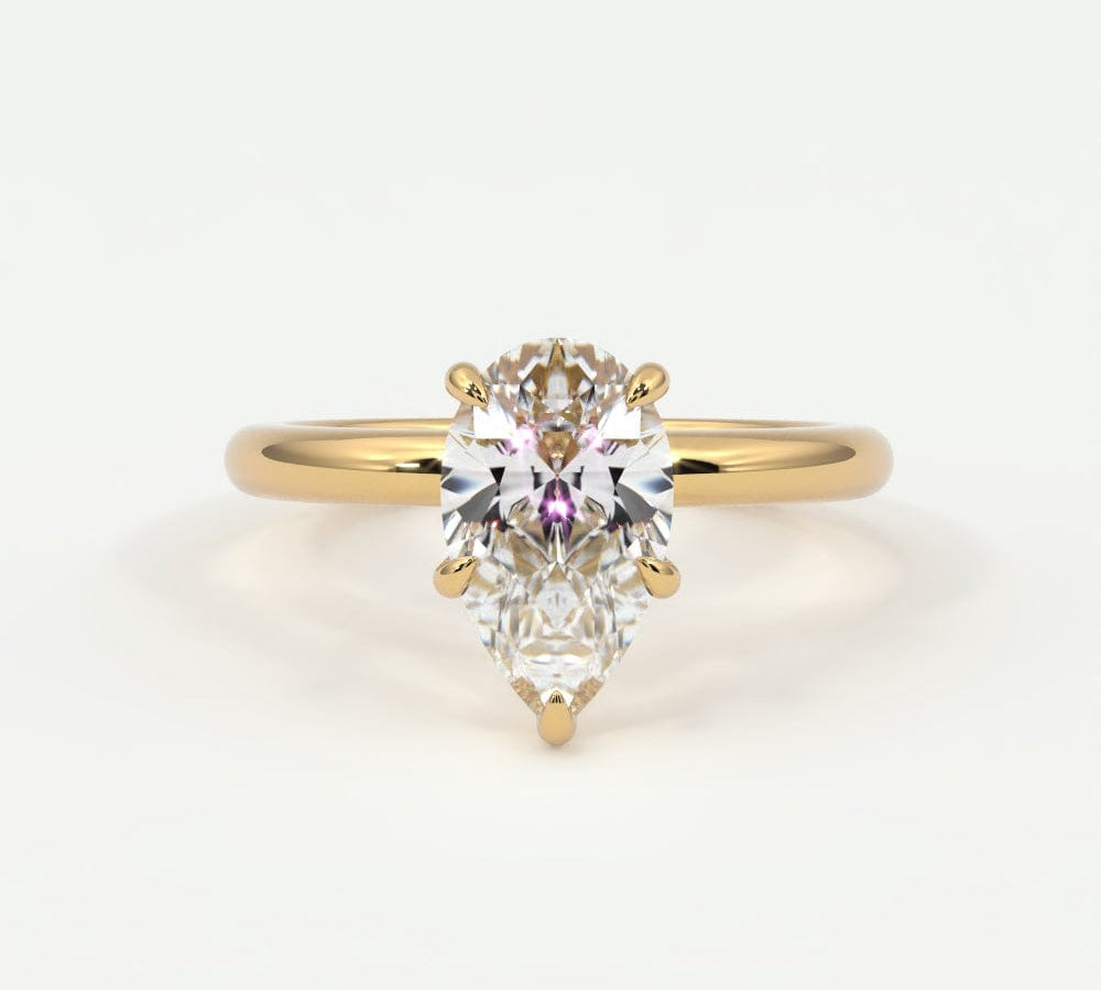 Rings 14K Yellow Gold / 7 Pear Shape Diamond Solitaire Band