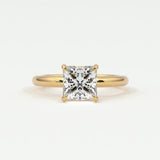 Rings 14K Yellow Gold / 7 Princess Cut Diamond Solitaire Band