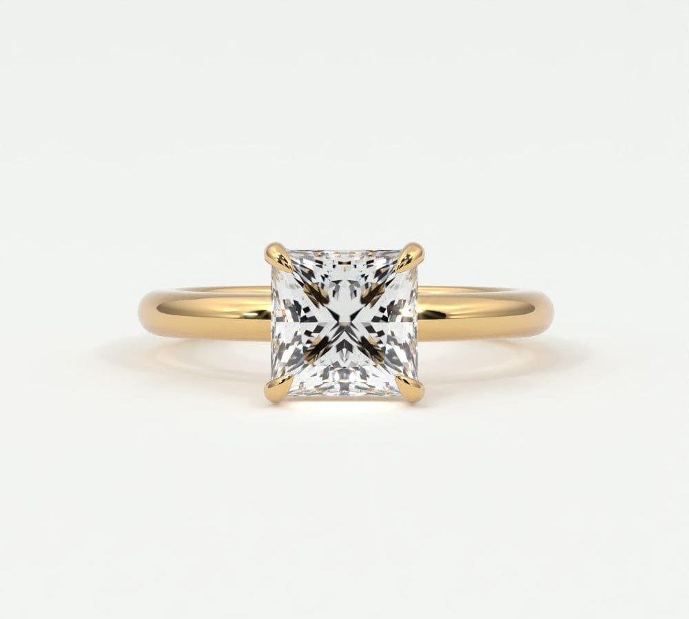 Rings 14K Yellow Gold / 7 Princess Cut Diamond Solitaire Band