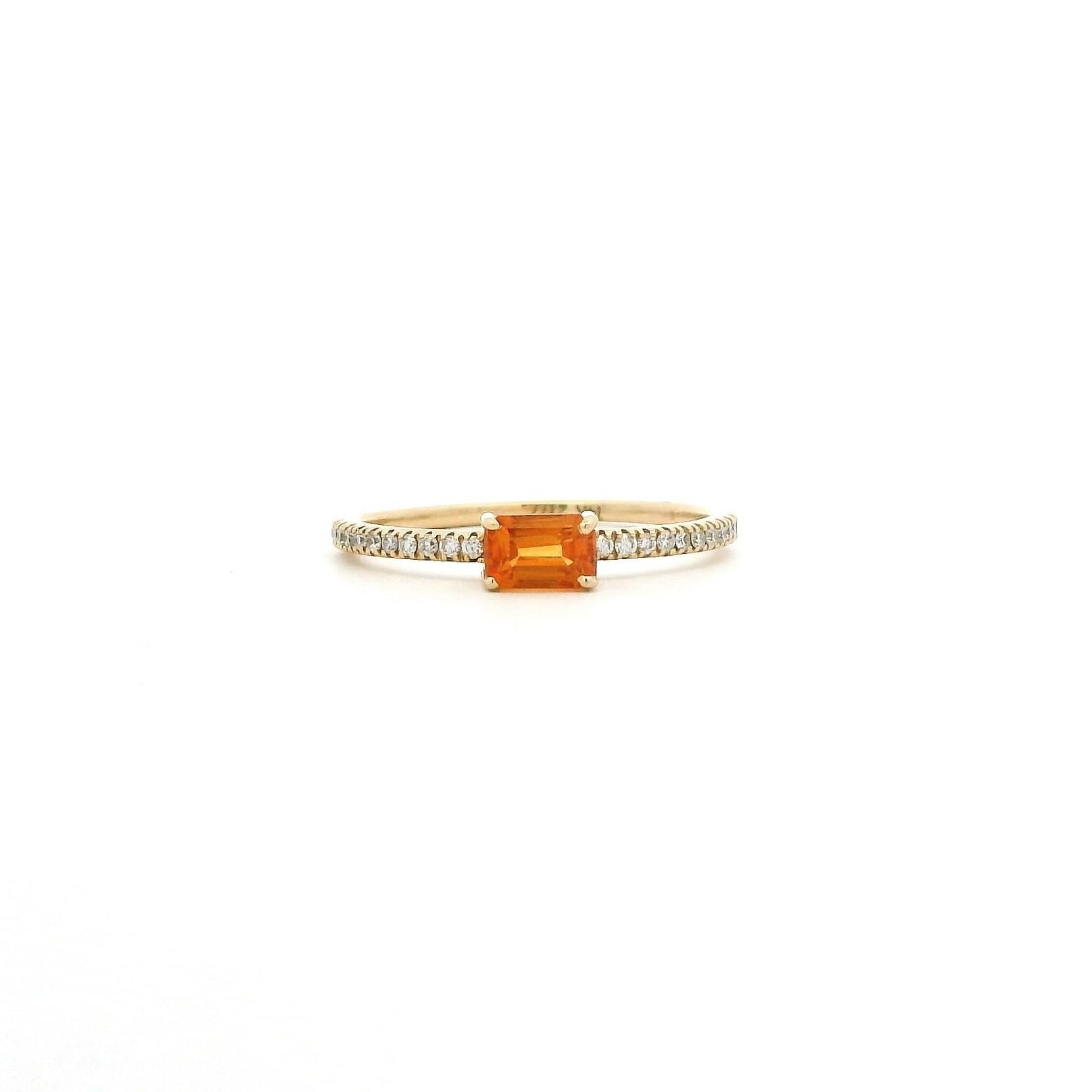Rings 6" / Yellow Gold / Orange Sapphire 18K Gold Babycake East West Colored Gemstone Baguette And Diamond Ring